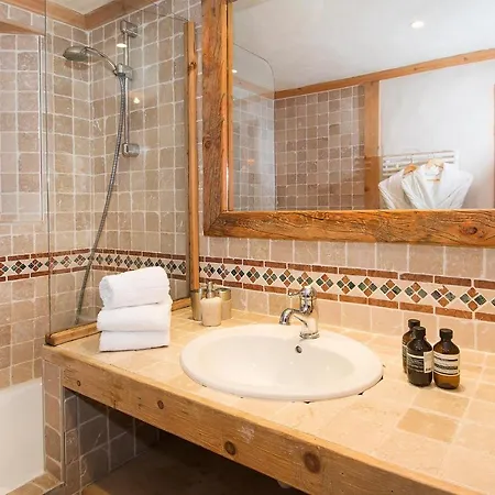 Madame Le Arosa Chalet Val-d'Isere