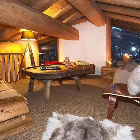 Madame Le Arosa Chalet *